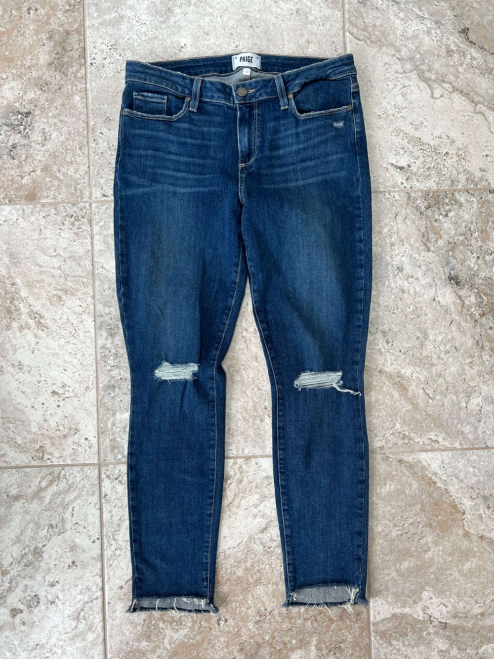 Paige Nwt Verdugo Mid-Rise Skinny Uneven Hem Ankle Jean, Med Blue Wash ,31